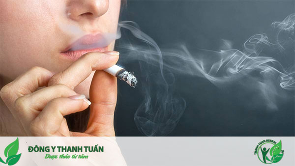 Hút thuốc là thói quen có thể làm hỏng cột sống