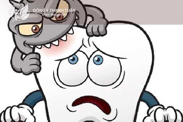 Vi khuẩn trú ẩn lâu ngày gây sâu răng.