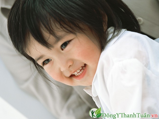 Chữa sâu răng cho trẻ em bằng thuốc đông y Thanh Tuấn